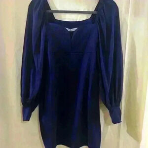 New with tags Susana Monaco sweetheart neck puff long sleeve dress. Size Medium